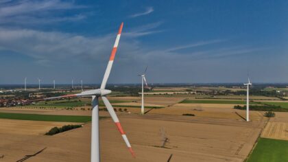 Hohenhameln OT Mehrum Windkraftrad